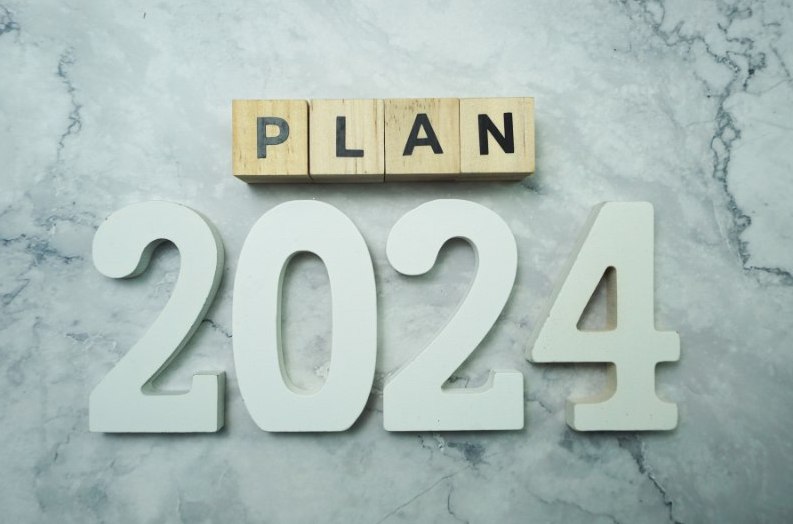 Don’t Let 2024 Catch You Unprepared: Review Your Financial Plan